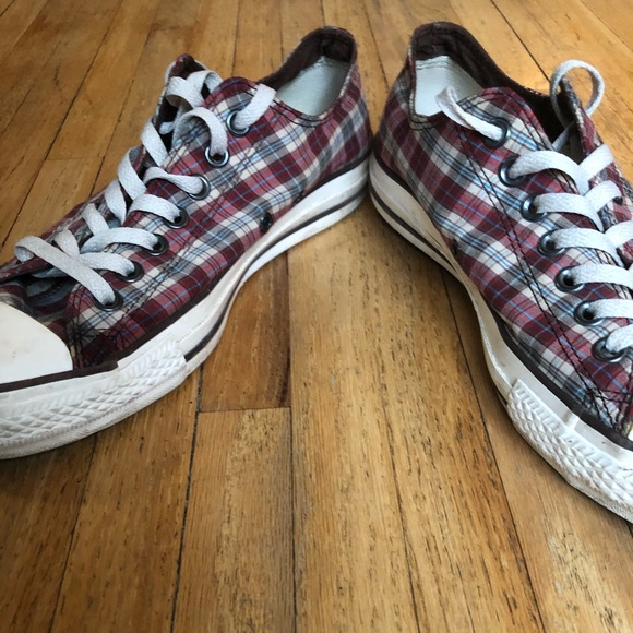 Men’s Converse Plaid Shoes - Picture 5 of 8